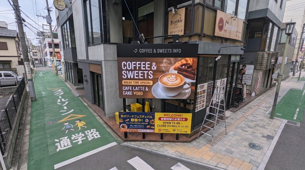 街の景色を塗り替えるLEDビジョン広告の存在感と光の技術